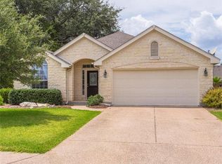901 Stagecoach Dr, Georgetown, TX 78628