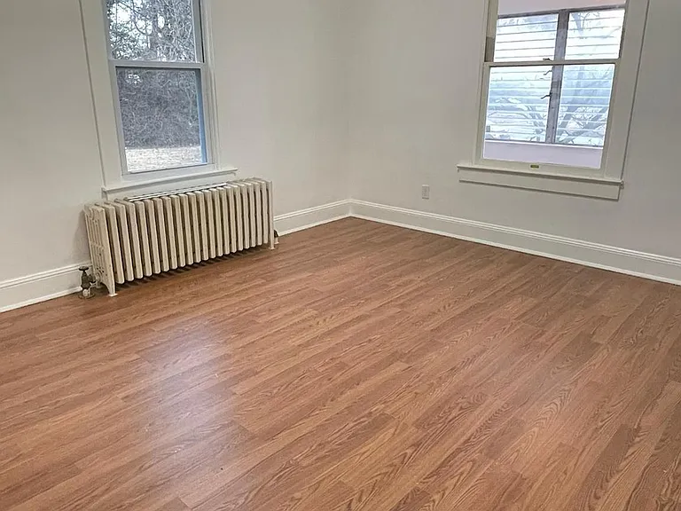9066 Baltimore Ave — Photo 37