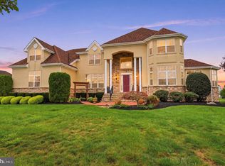 36 Belmont Cir, Columbus, NJ 08022