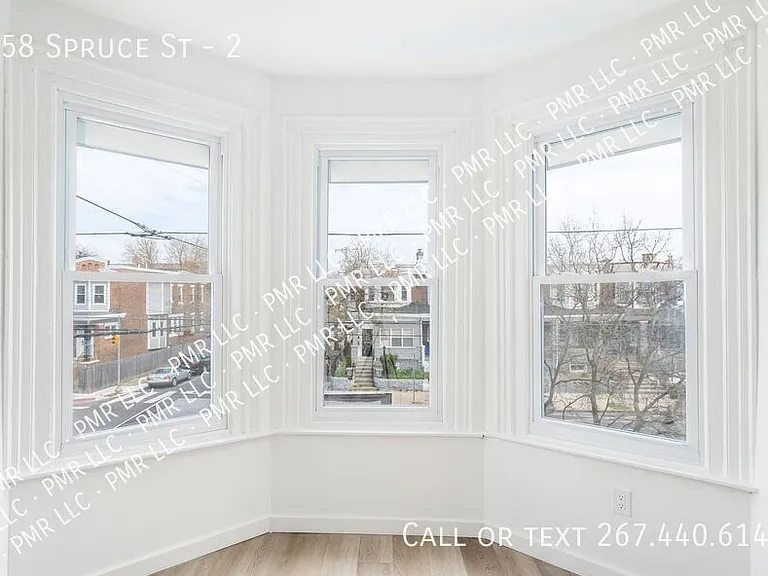 5758 Spruce St #2 — Photo 19