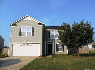 1954 Leesburg Dr, Clover, SC 29710