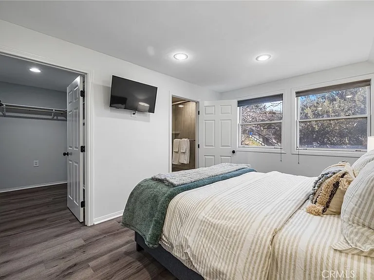 27775 Matterhorn Dr — Photo 31
