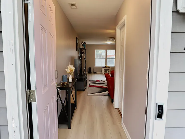 1733 Benelli St — Photo 5