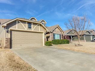 15105 E 110th St N, Owasso, OK 74055