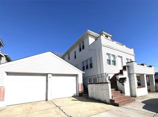 58 Illinois Ave #Top, Long Beach, NY 11561
