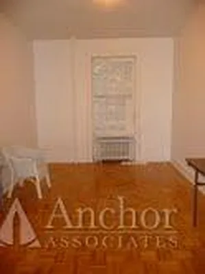 Rented by Anchor Associates | media 12