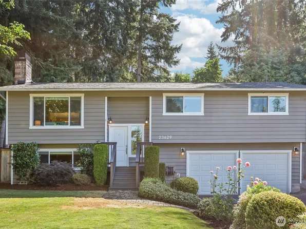 23629 7th Avenue W, Bothell, WA 98021
