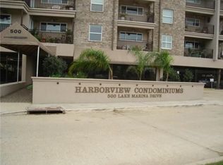 500 Lake Marina Dr APT 421, New Orleans, LA 70124