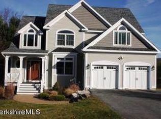 3 Melville Ct, Lenox, MA 01240