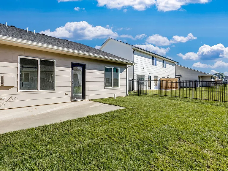 1727 S Limuel Cir — Photo 15