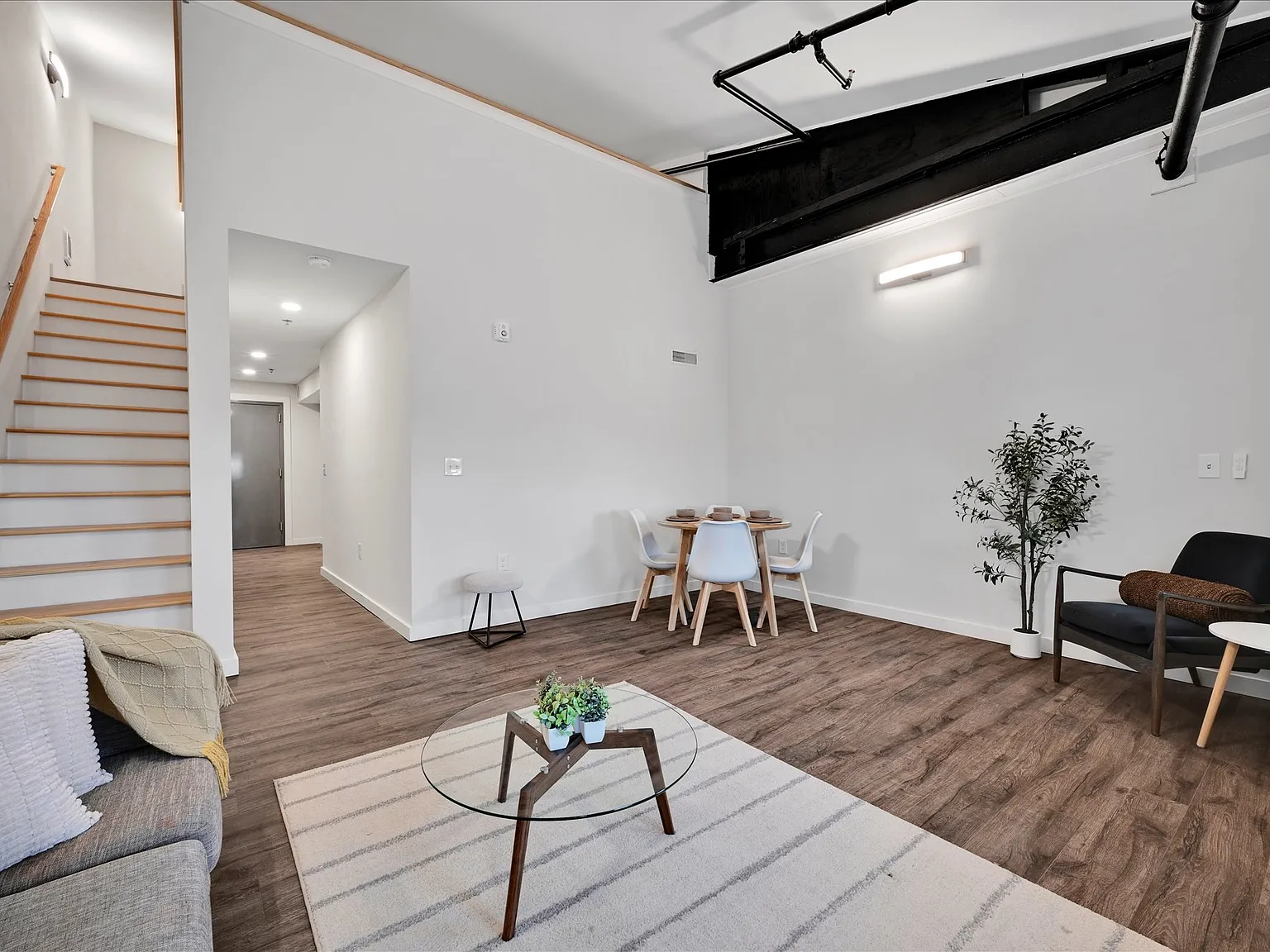 Fleetwood Lofts — Photo 2