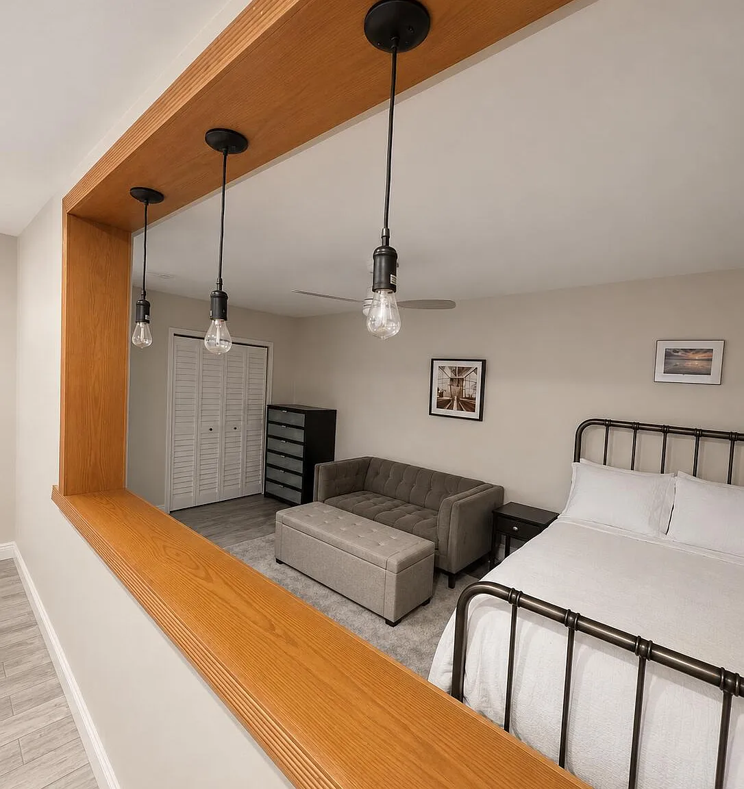 1 bed, 1.0 bath, 999 sqft, $1,400 — Photo 2