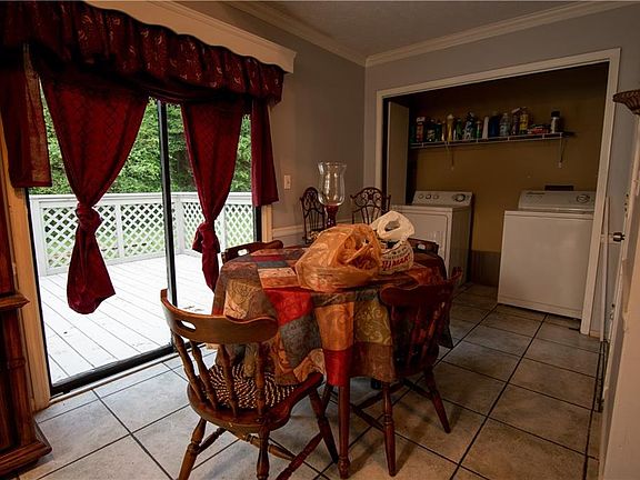 3rd image of 1229 Westwood Ct