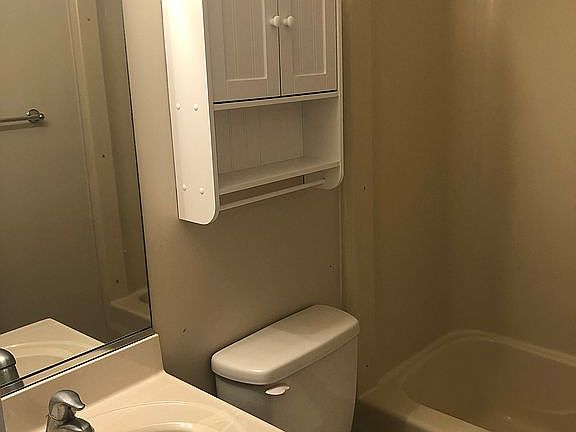 2nd Bathroom