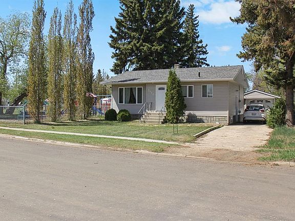 2nd image of 5110 E 51st St