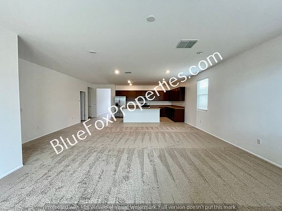 3rd image of 6305 S Desert Peak Dr
