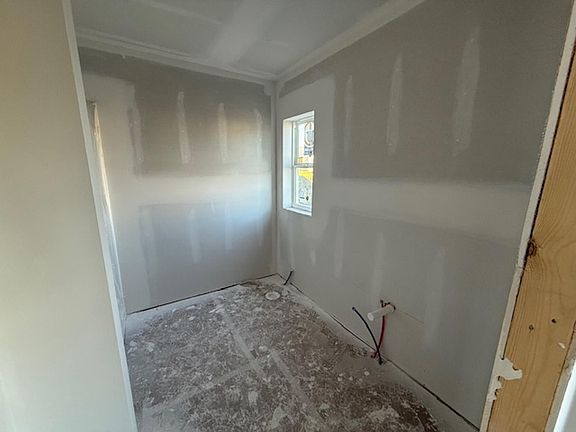 5th image of 2801 Amber Valley Rd