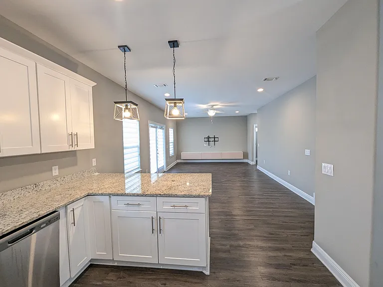 2335 Hadleigh Hills Ct — Photo 9