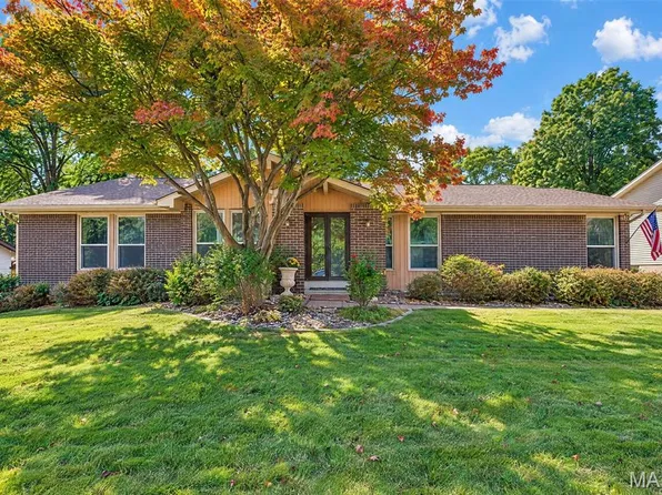 12834 Branchmont Ct, Saint Louis, MO 63146