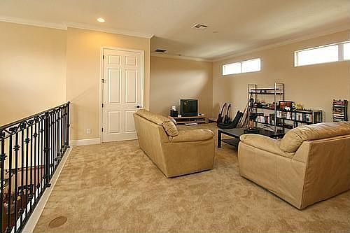 5th image of 14951 Twinberry Dr