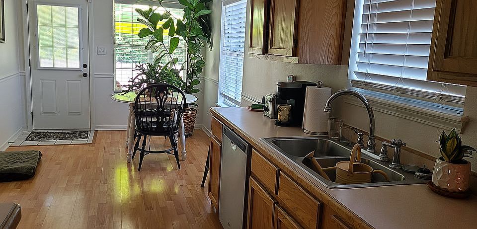 1st image of 19400 Northridge Dr