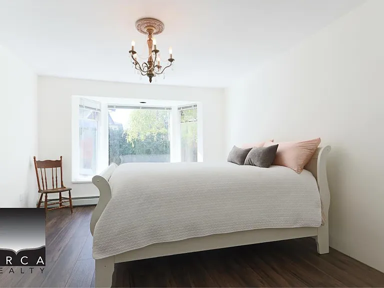 6400 Dakota Dr — Photo 21