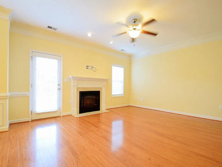 1308 Braybrooke Pl — Photo 6