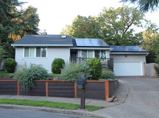 8465 SW Chelan Ct, Tualatin, OR 97062