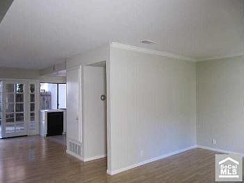 4th image of 2996 N Woods St Unit 14