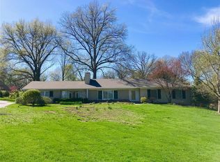 7 Scarsdale Ln, Saint Louis, MO