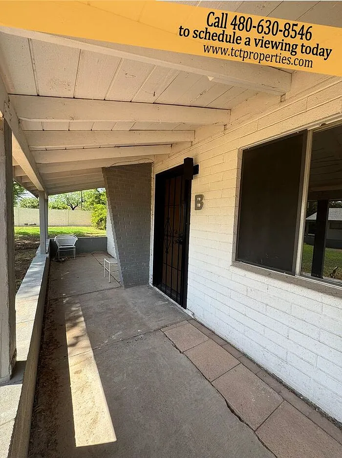 2 bed, 1.0 bath, 713 sqft, $1,595 — Photo 1