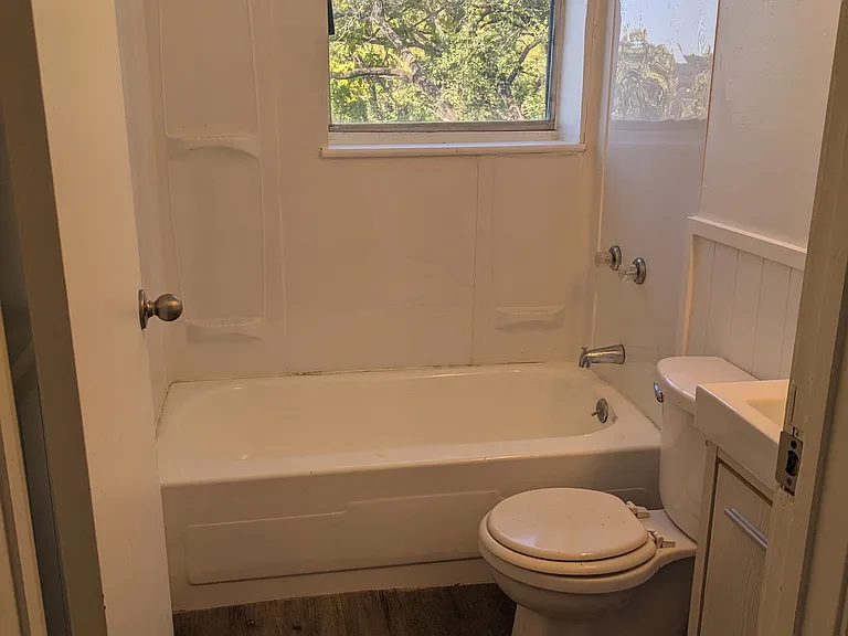 227 Renner St #4 — Photo 37