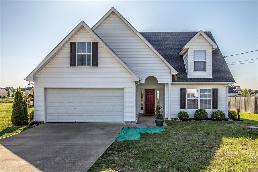 1st image of 728 Fleming Farms Dr