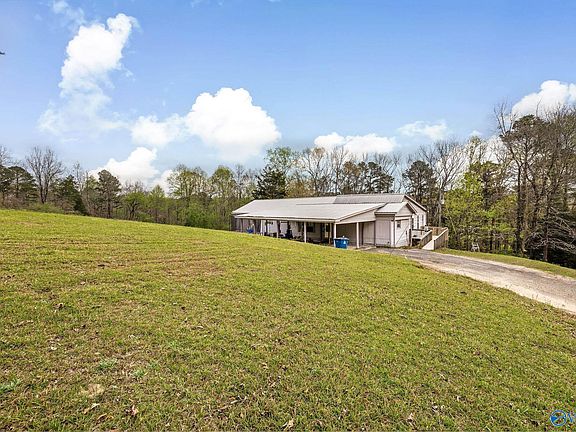 2nd image of 4789 County Road 29