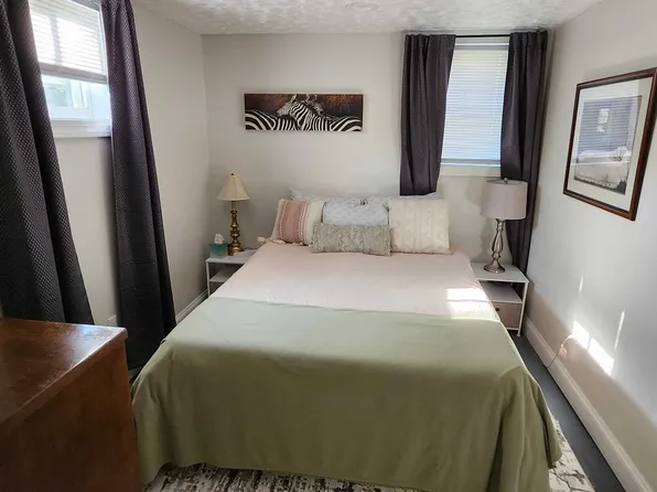 285 Windfield Cir Suite B, Charlottesville, VA 22902