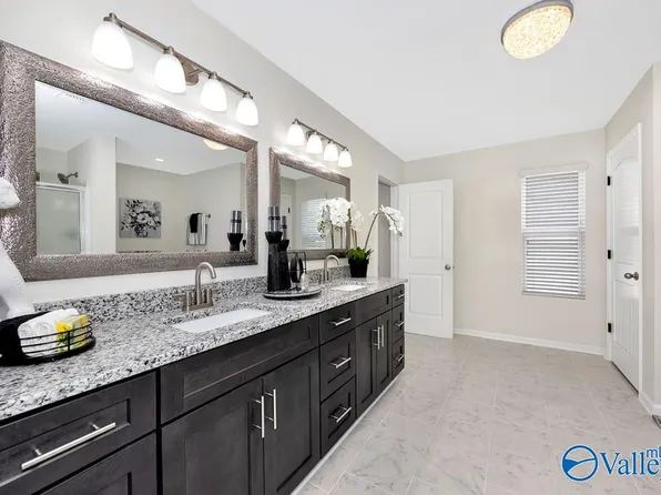 156 Brockton Dr, Madison, AL 35756