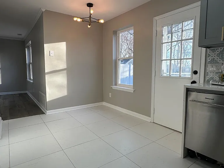 14 Buttonwood Rd — Photo 7