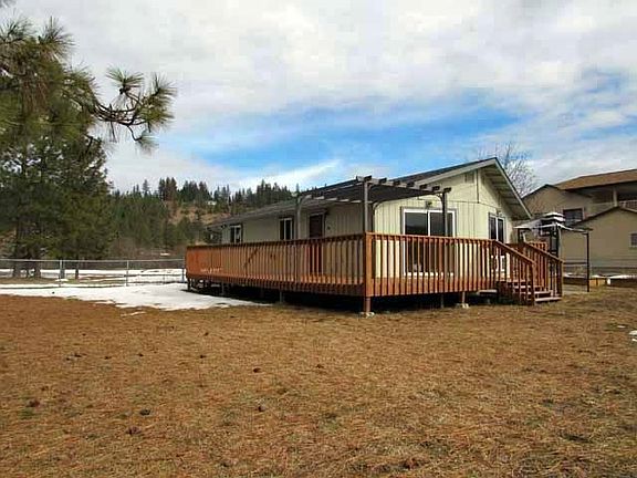 3rd image of 271 Duncan Dr
