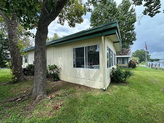 3rd image of 787 Mango Dr #614