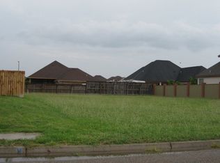 1404 Merlin Dr, Mission, TX 78572