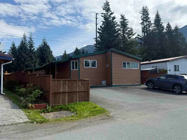 6014 Gull Way, Juneau, AK 99801