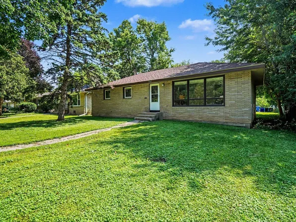 1066 26th Ave SE, Minneapolis, MN 55414