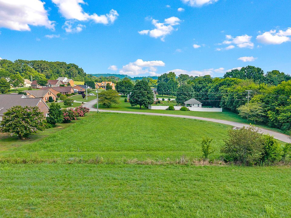 1st image of Highland Dr