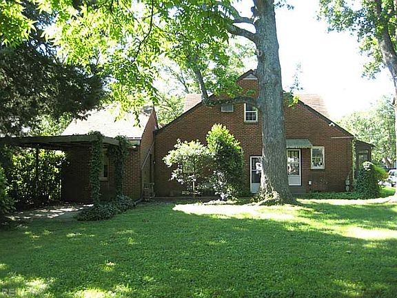 4th image of 31 Elm Ave