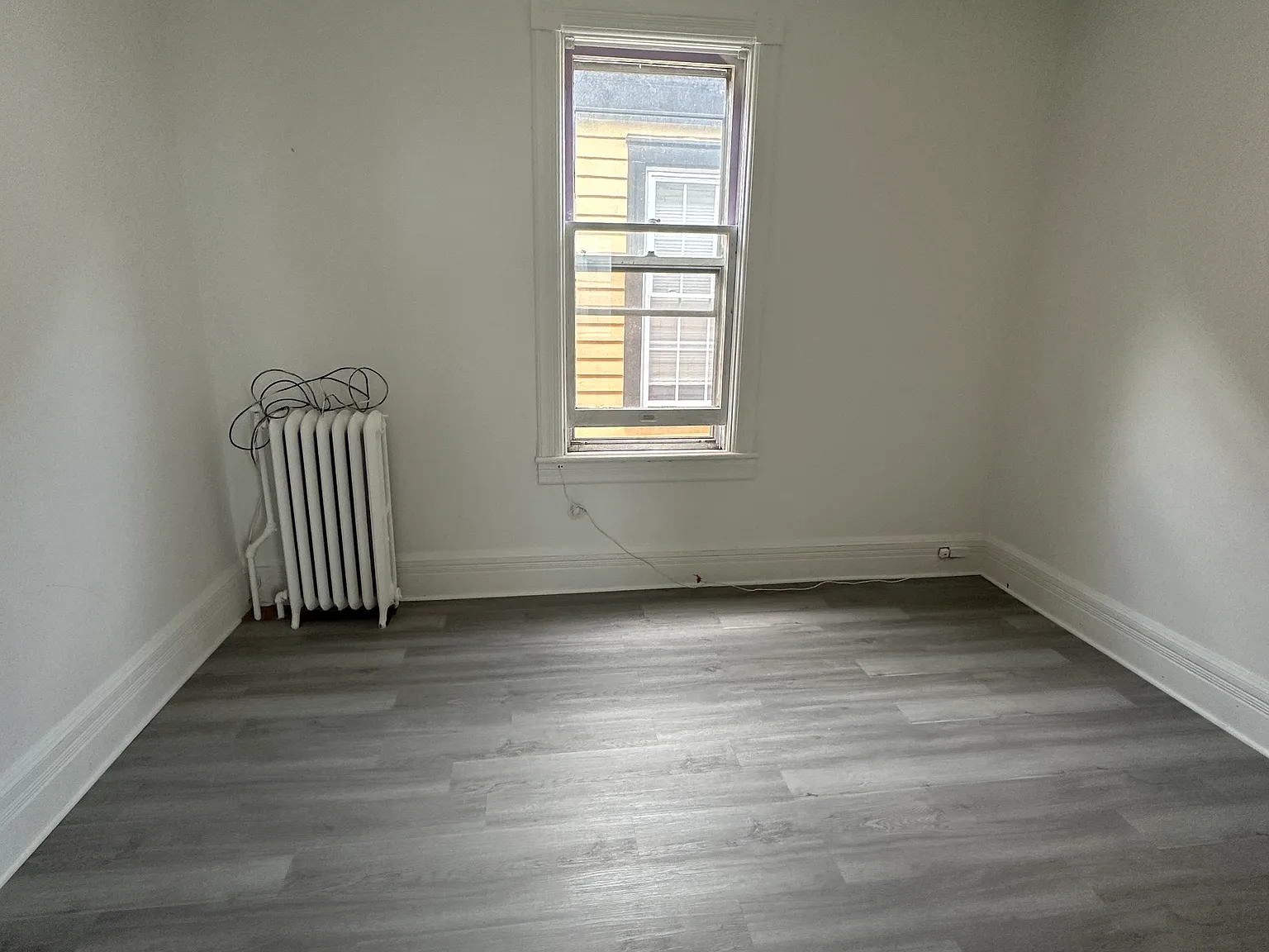 14 Franklin St — Photo 4