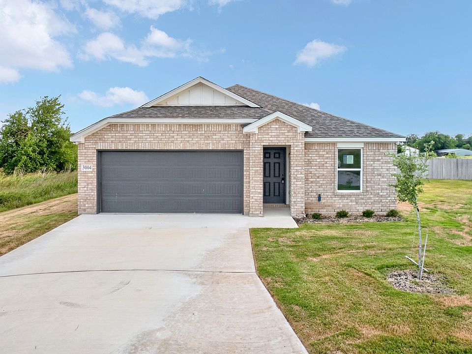 1st image of 3004 Titus Ct