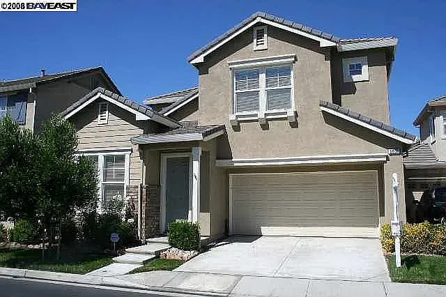 5838 Shadow Hill Dr