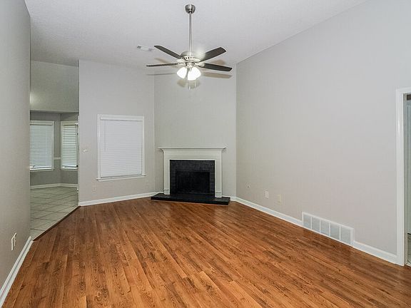 5th image of 8315 Red Creek Dr
