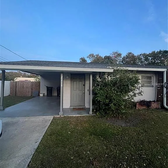2117 Bonneville Dr — Photo 1