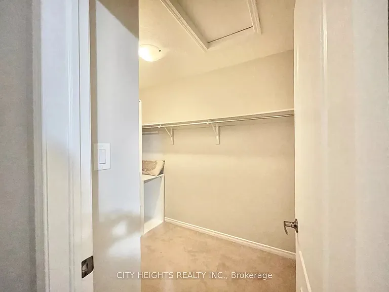147 Baffin Cres #MAIN — Photo 18